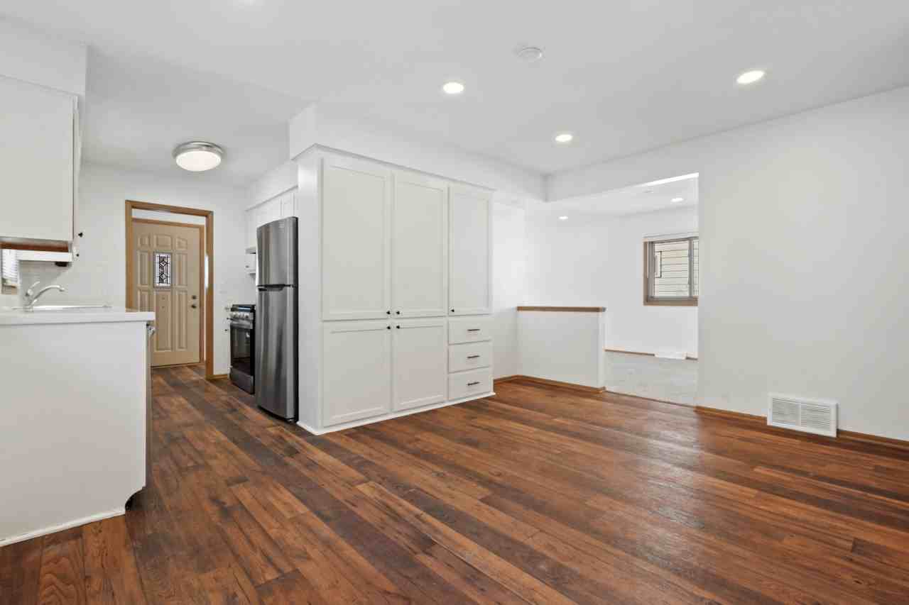 2450 S 95th St - Photo 4 of 25