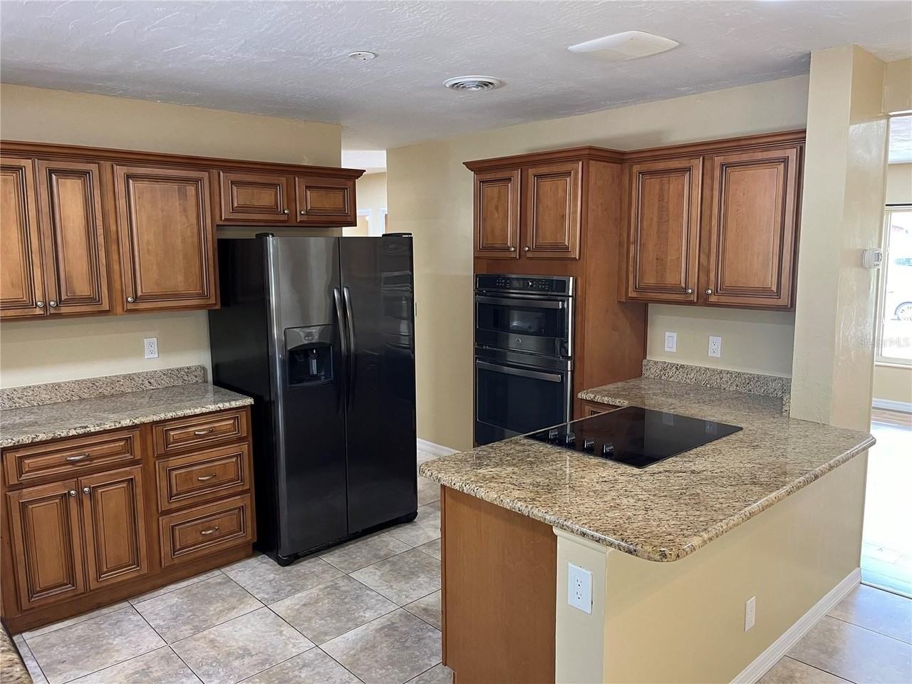 5412 Harbor Rd - Photo 6 of 20