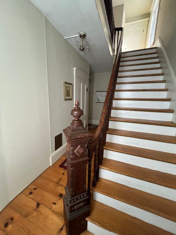 11 Drake Hill Rd - Photo 3 of 16