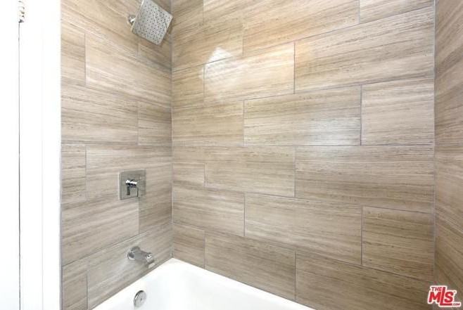 2061 W 104th St - Photo 7 of 21