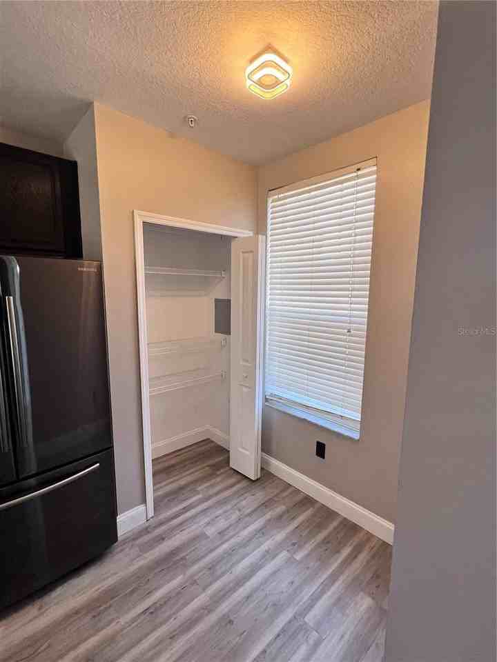 6259 S Chickasaw Trl - Photo 5 of 23