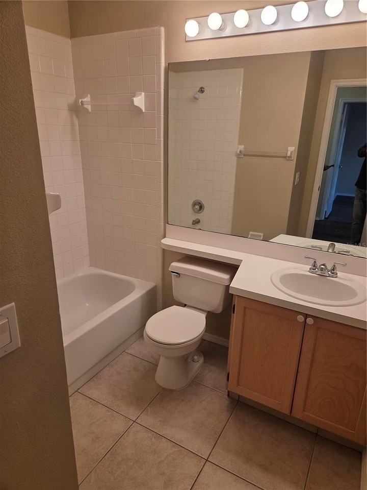 14520 Laguna Beach Cir - Photo 6 of 31