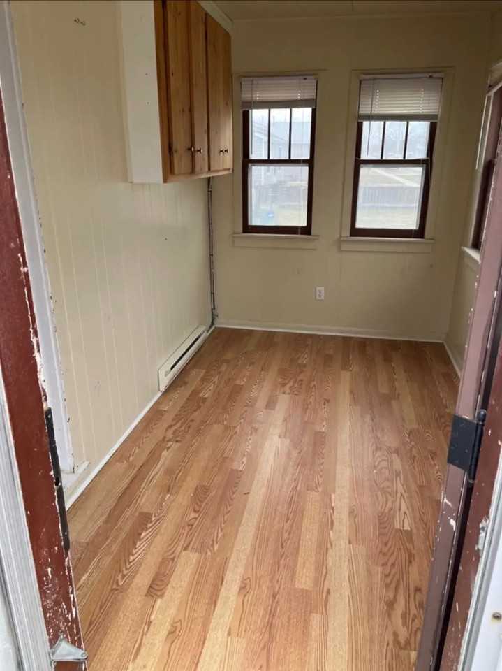 58 Reaume Ave - Photo 5 of 11