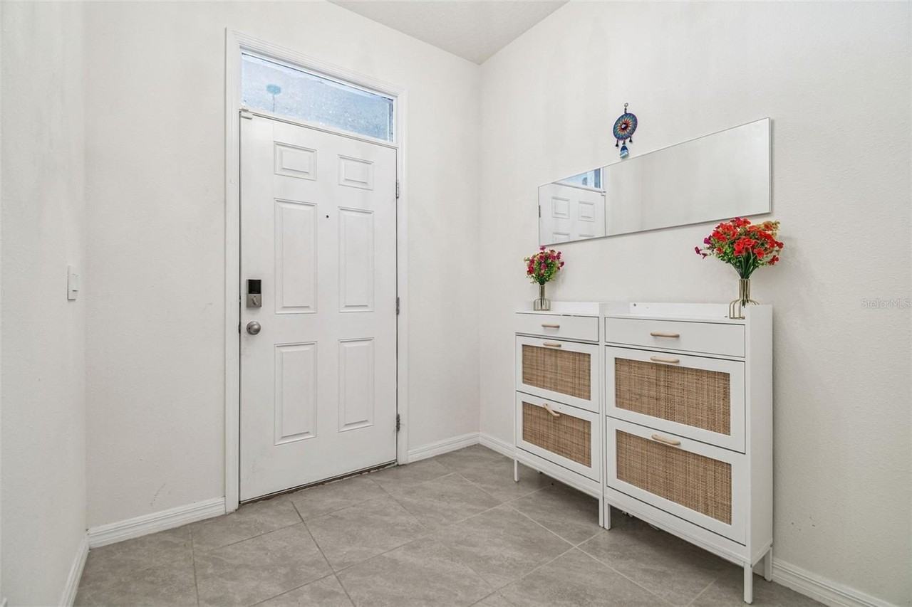 11070 Crescent Deer Dr - Photo 6 of 50