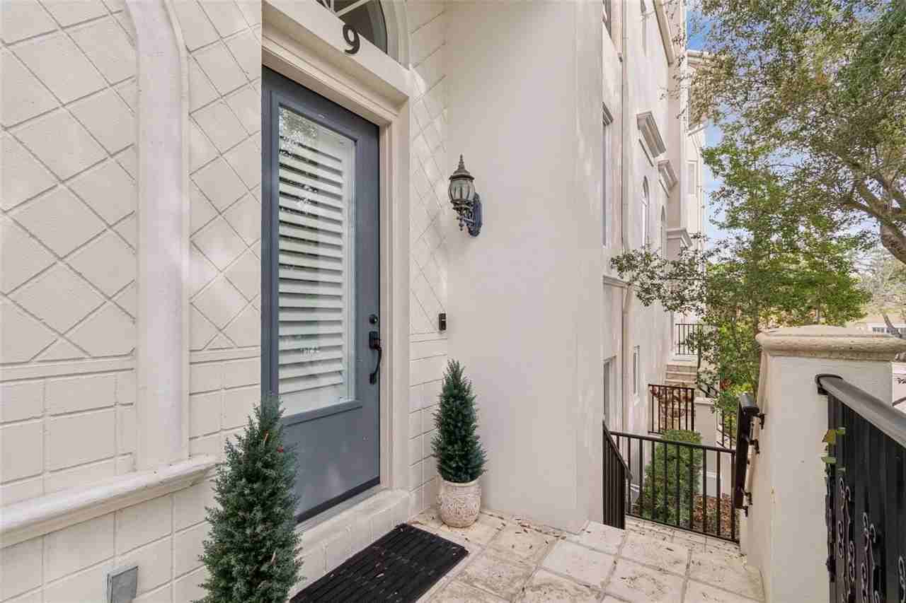 1001 S Rome Ave #9 - Photo 3 of 25