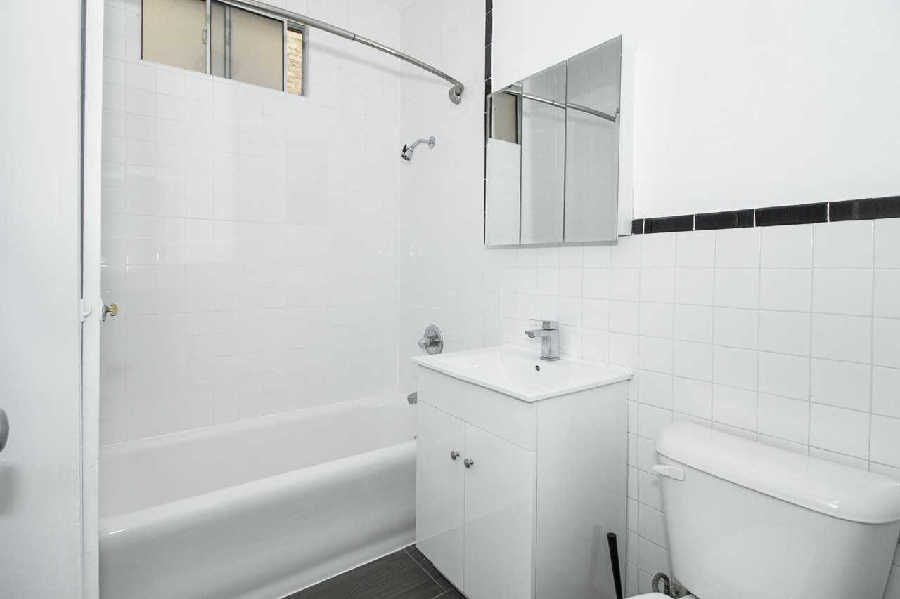 721 Geary - Photo 7 of 23