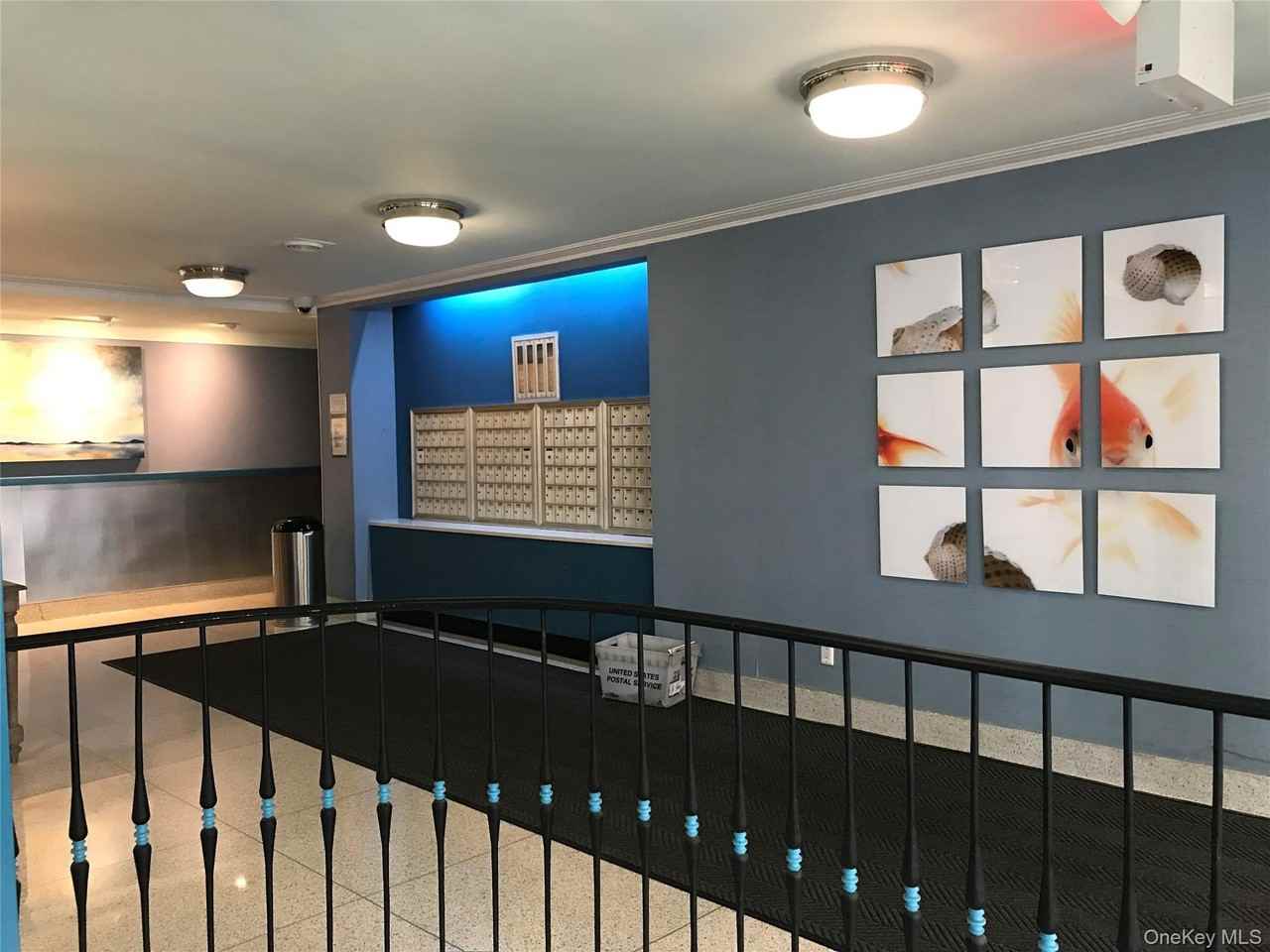 25 Franklin Blvd Apt 4p #4P - Photo 4 of 15