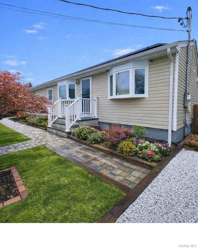 39 Musket Dr - Photo 3 of 32