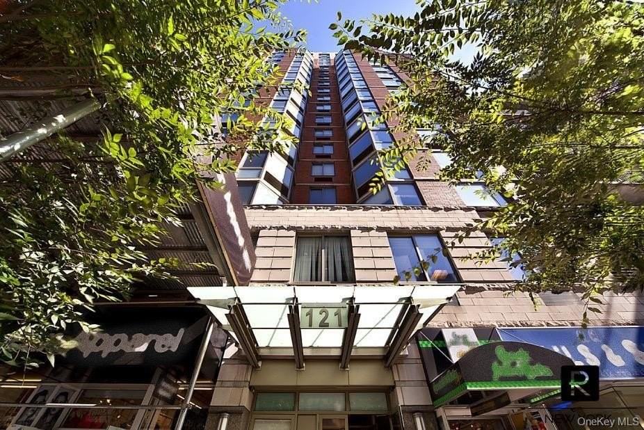 121 E 23rd St Apt 16d #16D - Photo 7 of 9