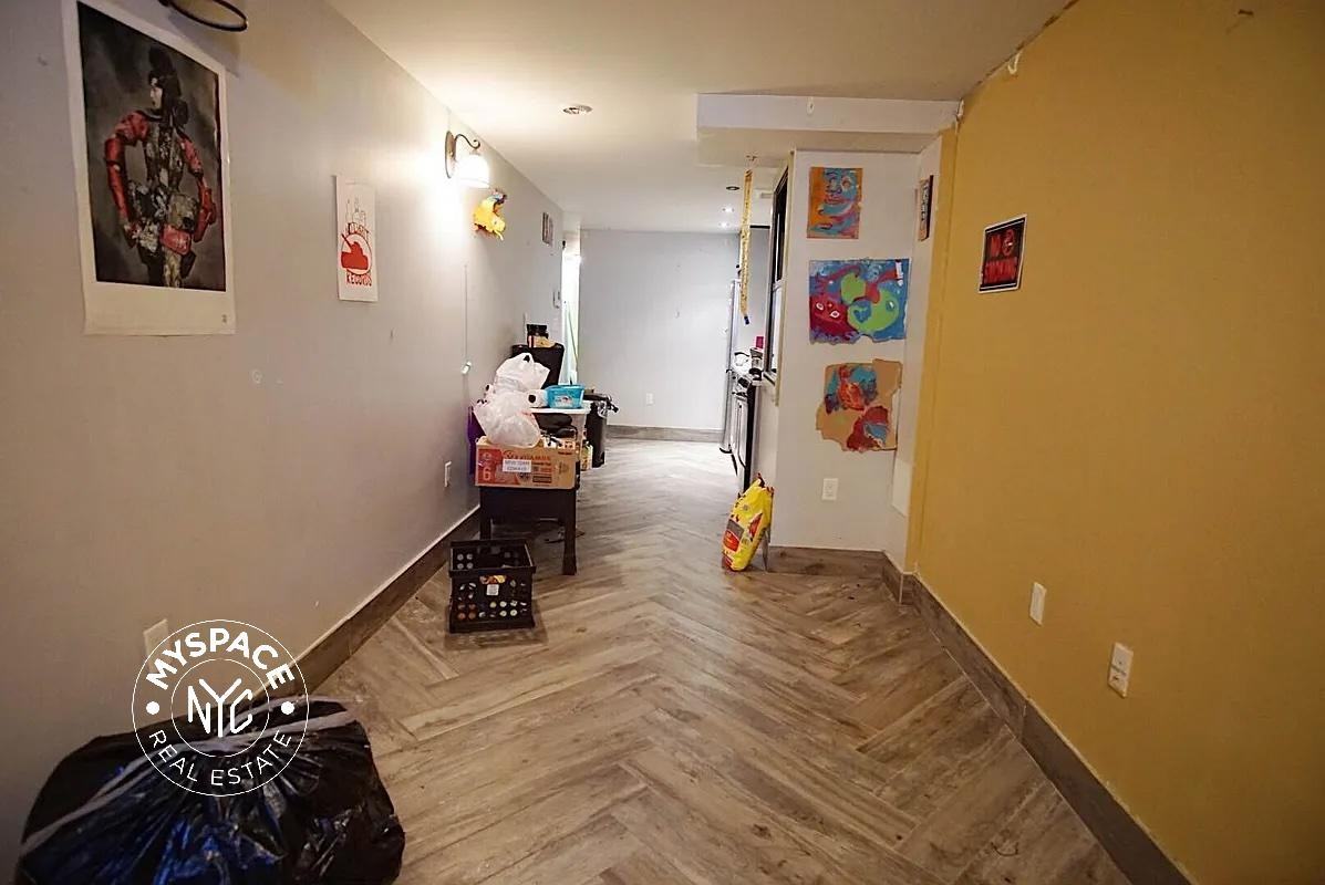 129 Putnam Ave #bsmt - Photo 3 of 6