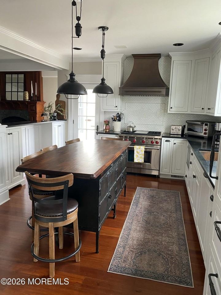 333 Woodland Ave - Photo 4 of 42