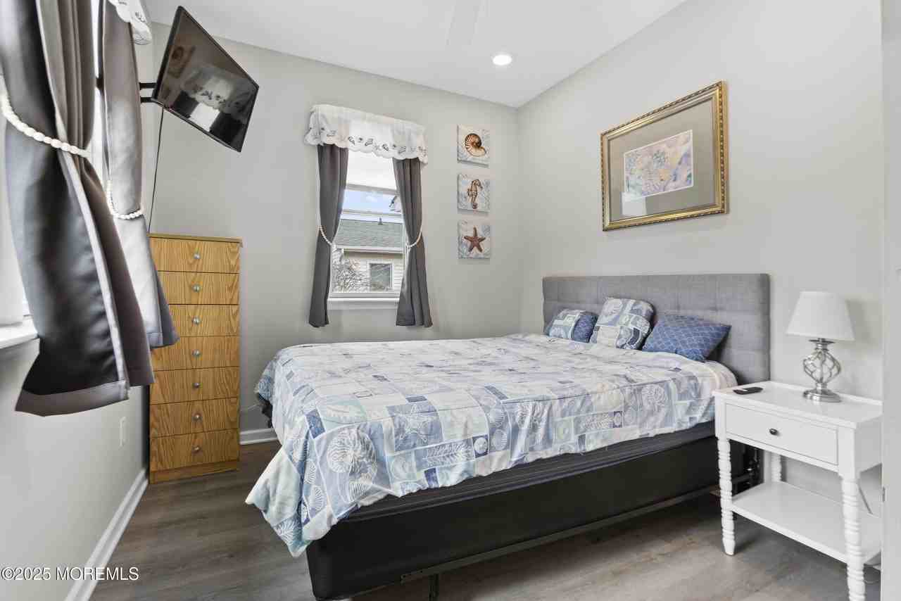 488 2nd Ave Unit Rear #REAR - Photo 7 of 8