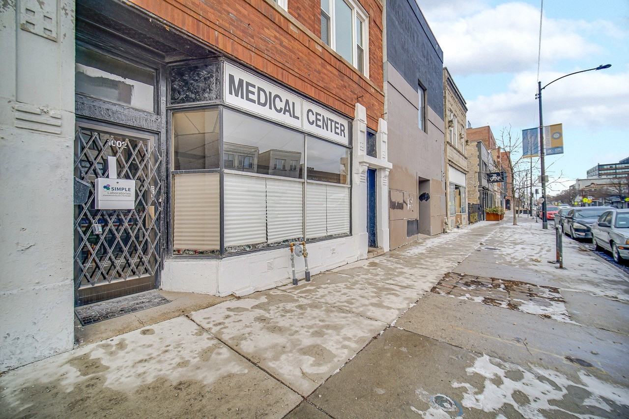 1002 N Western Ave Unit 2 #2 - Photo 4 of 21