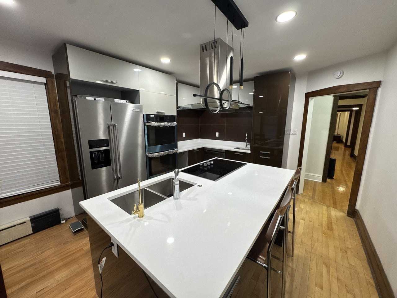 2437 W North Shore Ave Unit 2 #2 - Photo 7 of 14