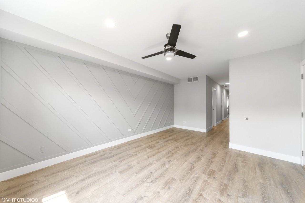 6042 W 63rd St Unit 1 #1 - Photo 2 of 14