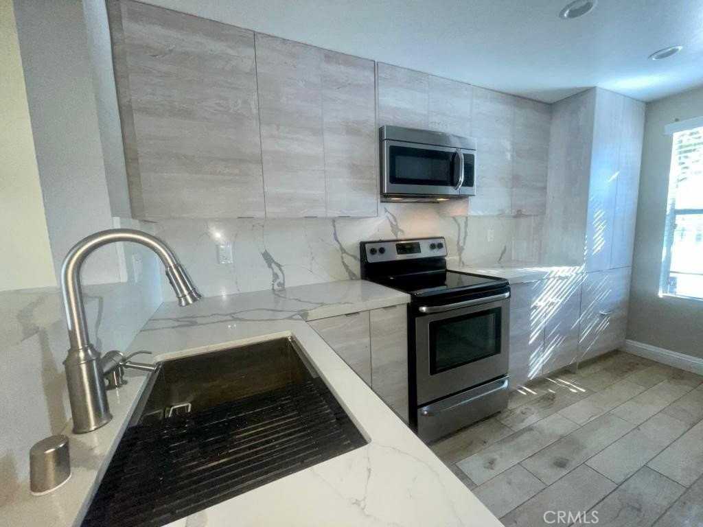 37 Abbeywood Ln - Photo 2 of 4