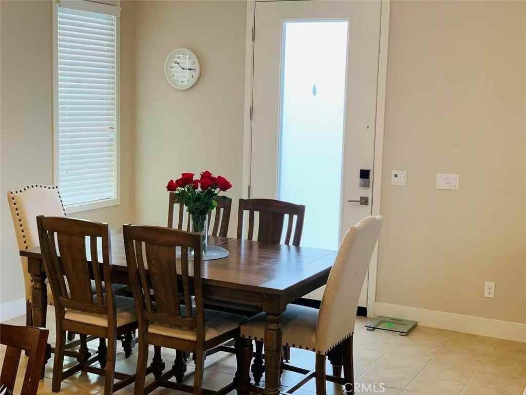 170 Scale - Photo 4 of 9