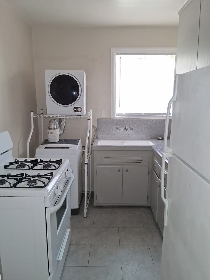 5850 David Avenue - Photo 2 of 7