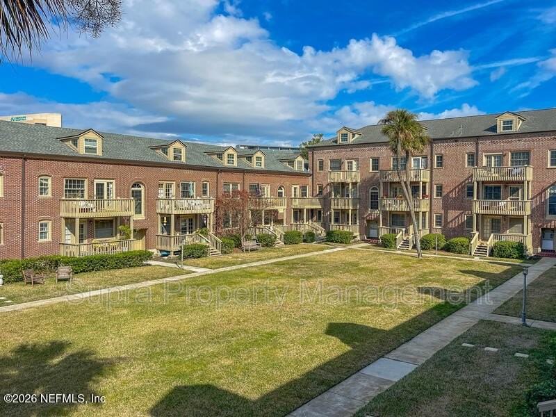 1550 Palm Ave Unit 1550 #1550 - Photo 2 of 23