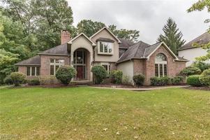 featured image of 7264 Forestwood Dr
