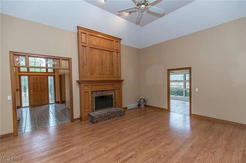 7264 Forestwood Dr - Photo 5 of 34