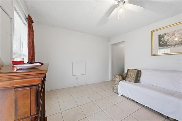 1441 Touro St - Photo 4 of 13