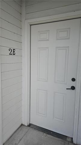 4504 Pontchartrain Dr #2E - Photo 2 of 12