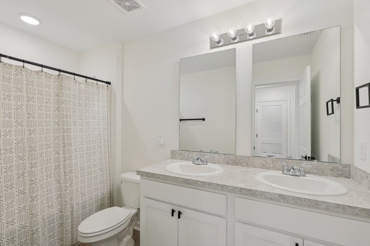 7233 Mahogany Run Dr #1 - Photo 7 of 21