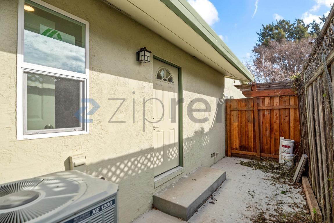 4564 Angeles Ave - Photo 4 of 14