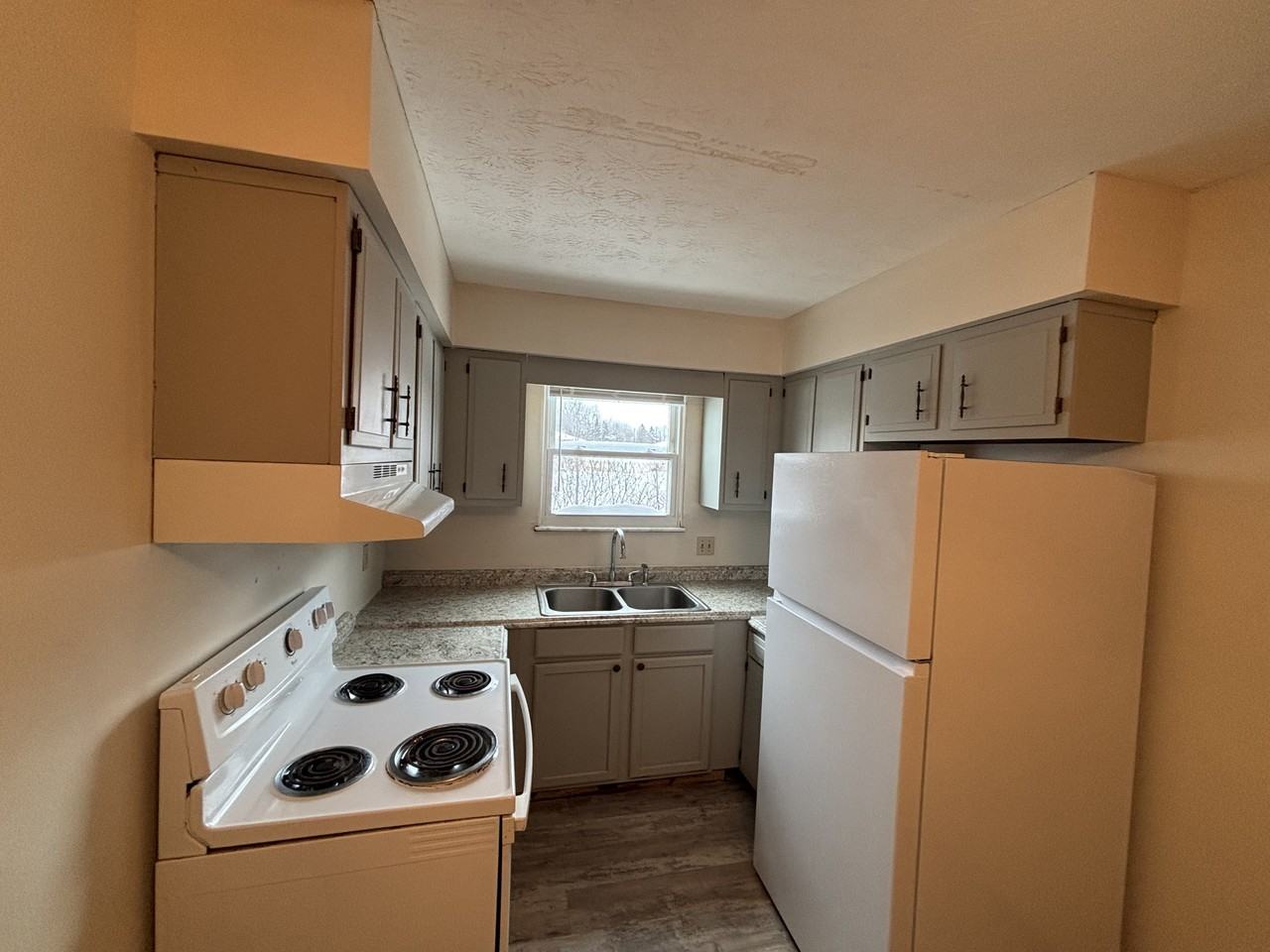 3847 Timberview St Nw #3847 - Photo 2 of 8