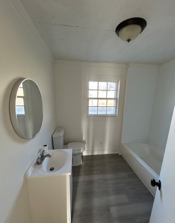 1030 Butler Ln #1 - Photo 4 of 10