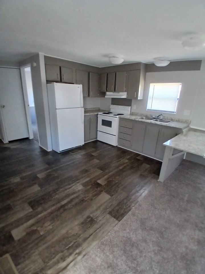 320 Mesquite Ln Lot 20b #20B