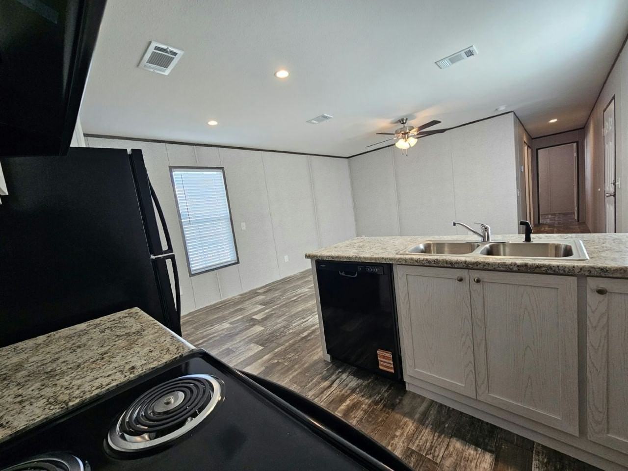 1041 Myakka Dr #2098 - Photo 4 of 11