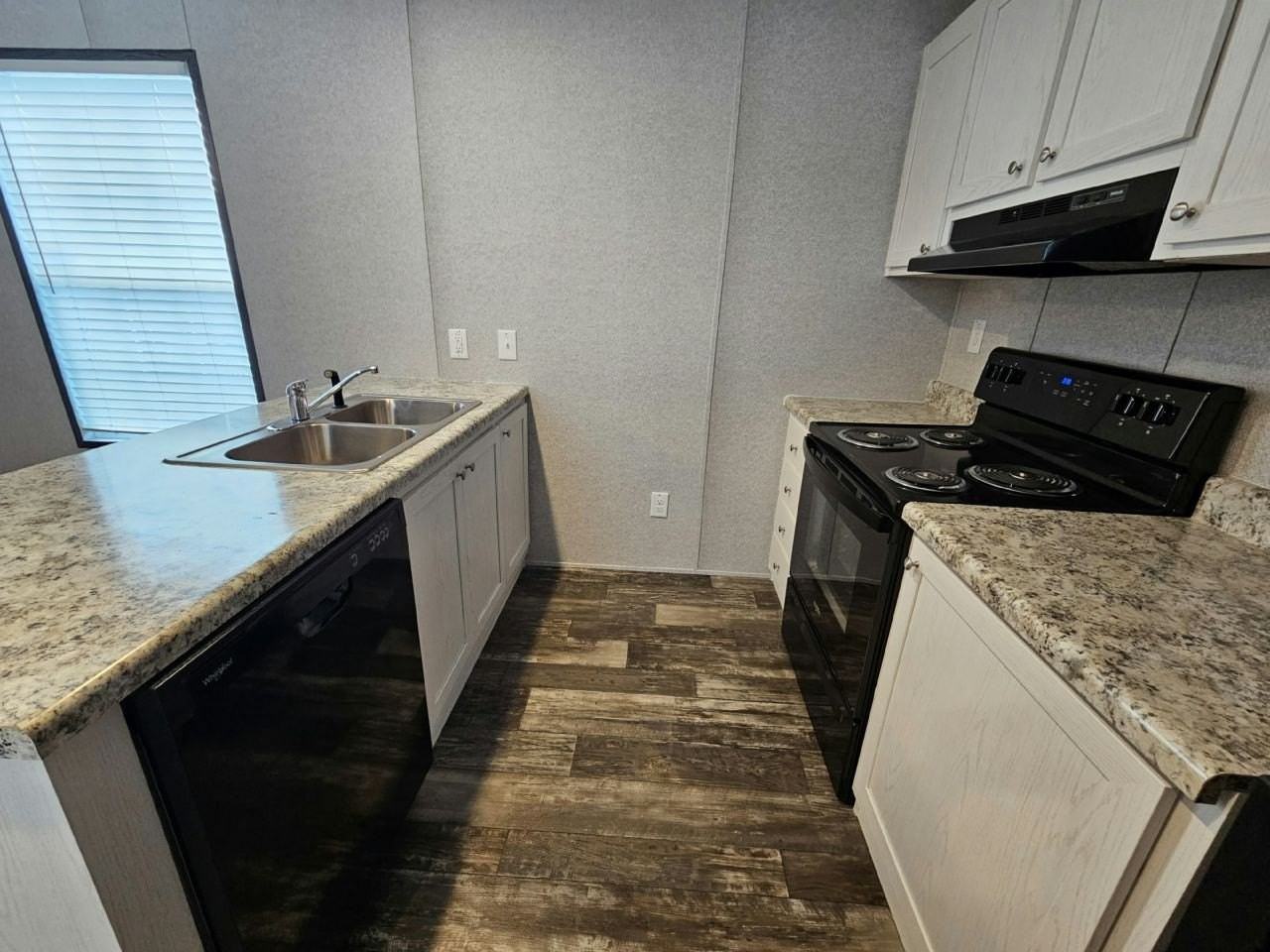 1049 Myakka Dr #2100 - Photo 4 of 12