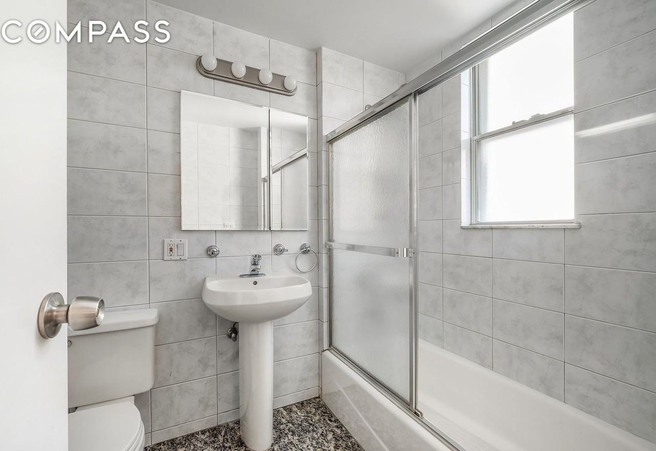 590 Manhattan Ave #3 - Photo 7 of 7