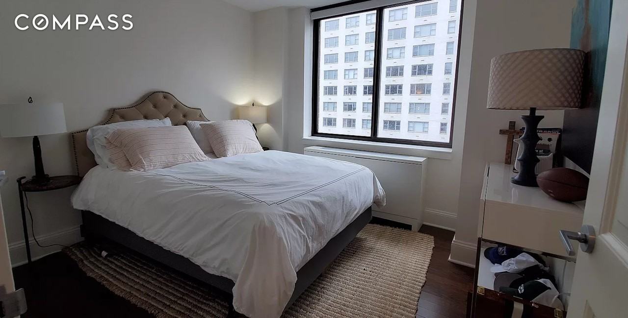 300 E 64th St #16A - Photo 6 of 8