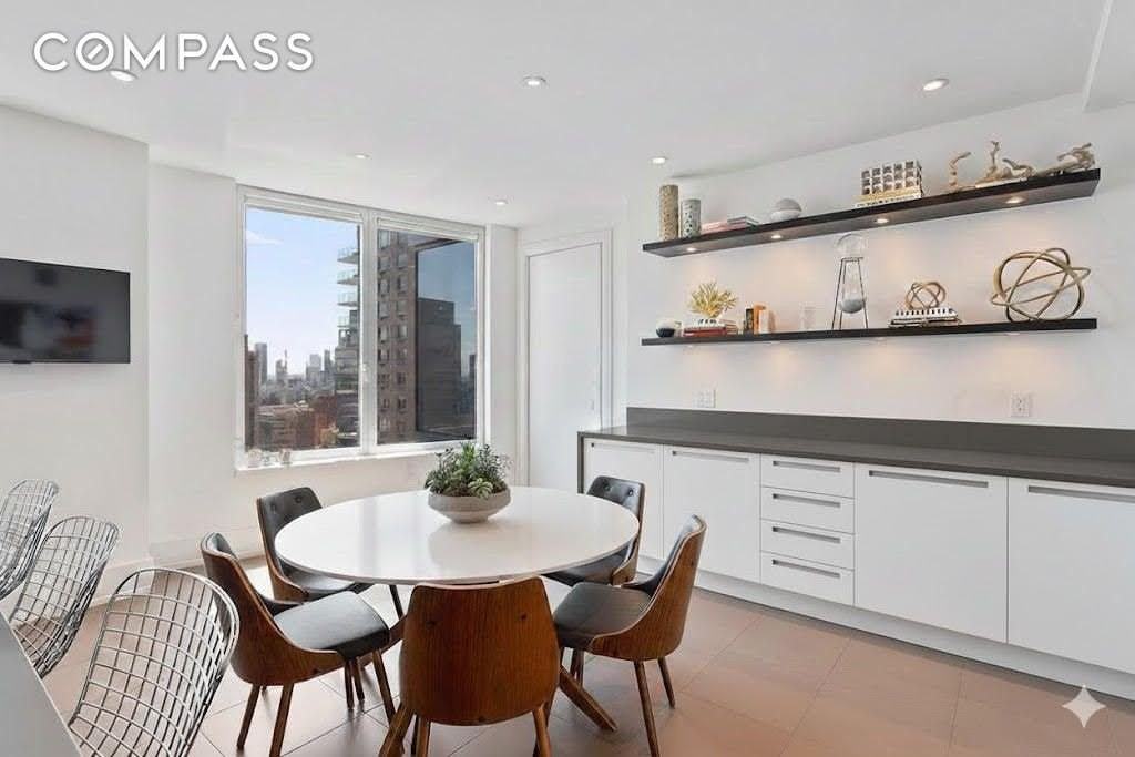 255 E 74th St #27A - Photo 4 of 15