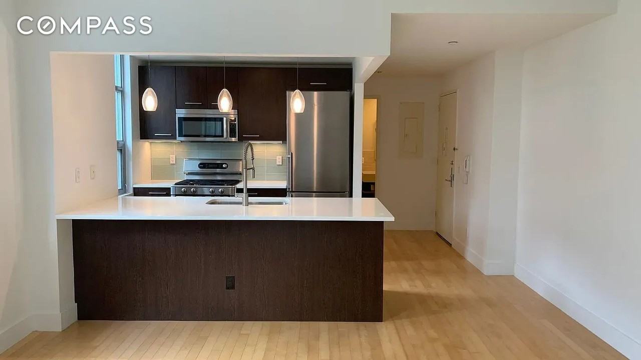 509 48th Ave #3L - Photo 2 of 9