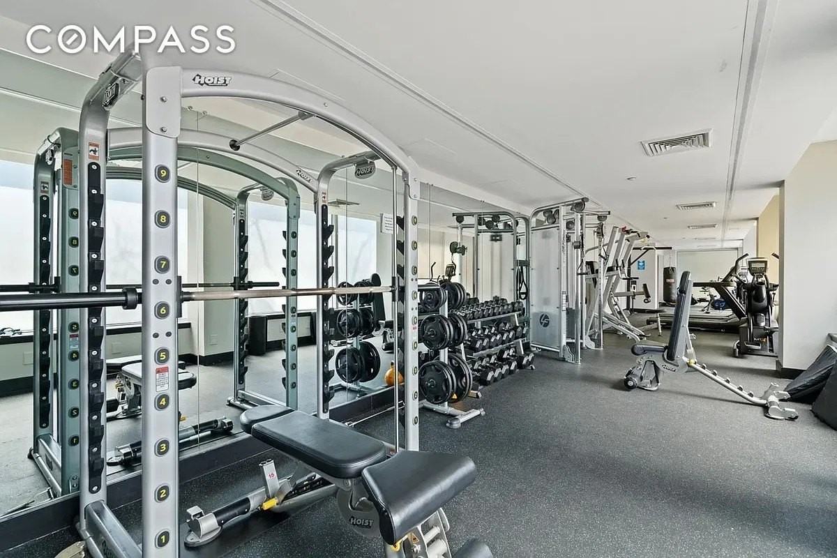 509 48th Ave #3L - Photo 6 of 9