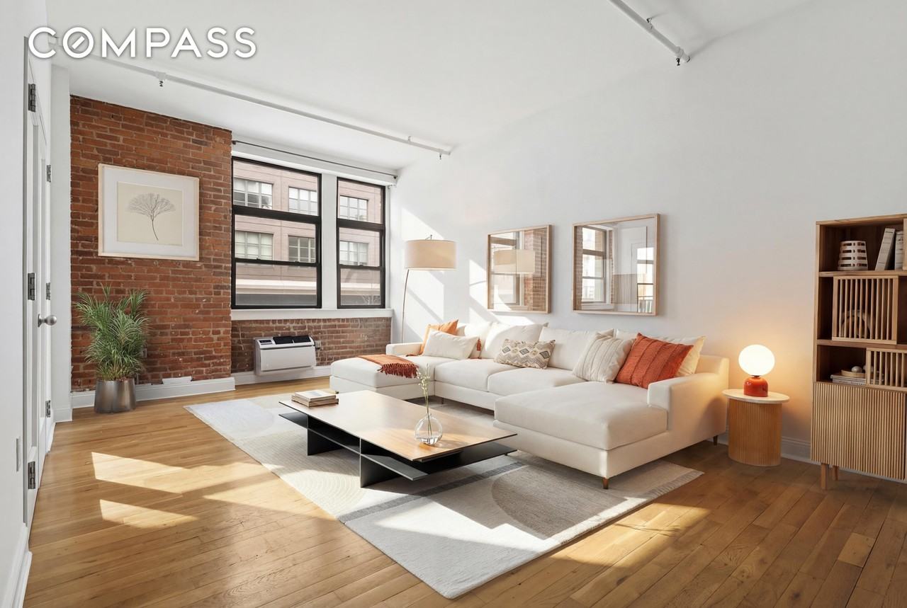 79 Bridge St #2B - Photo 2 of 7