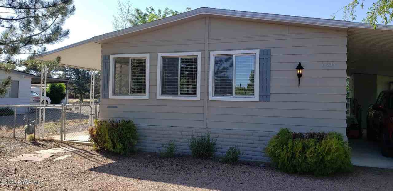 10330 E Manzanita Trl - Photo 2 of 45