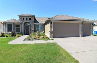 652 Punkie Ln - Photo 1 of 1