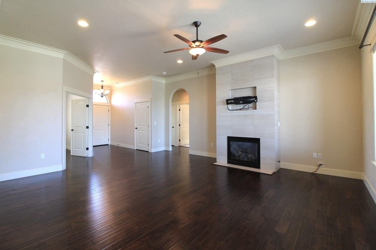 652 Punkie Ln - Photo 5 of 15