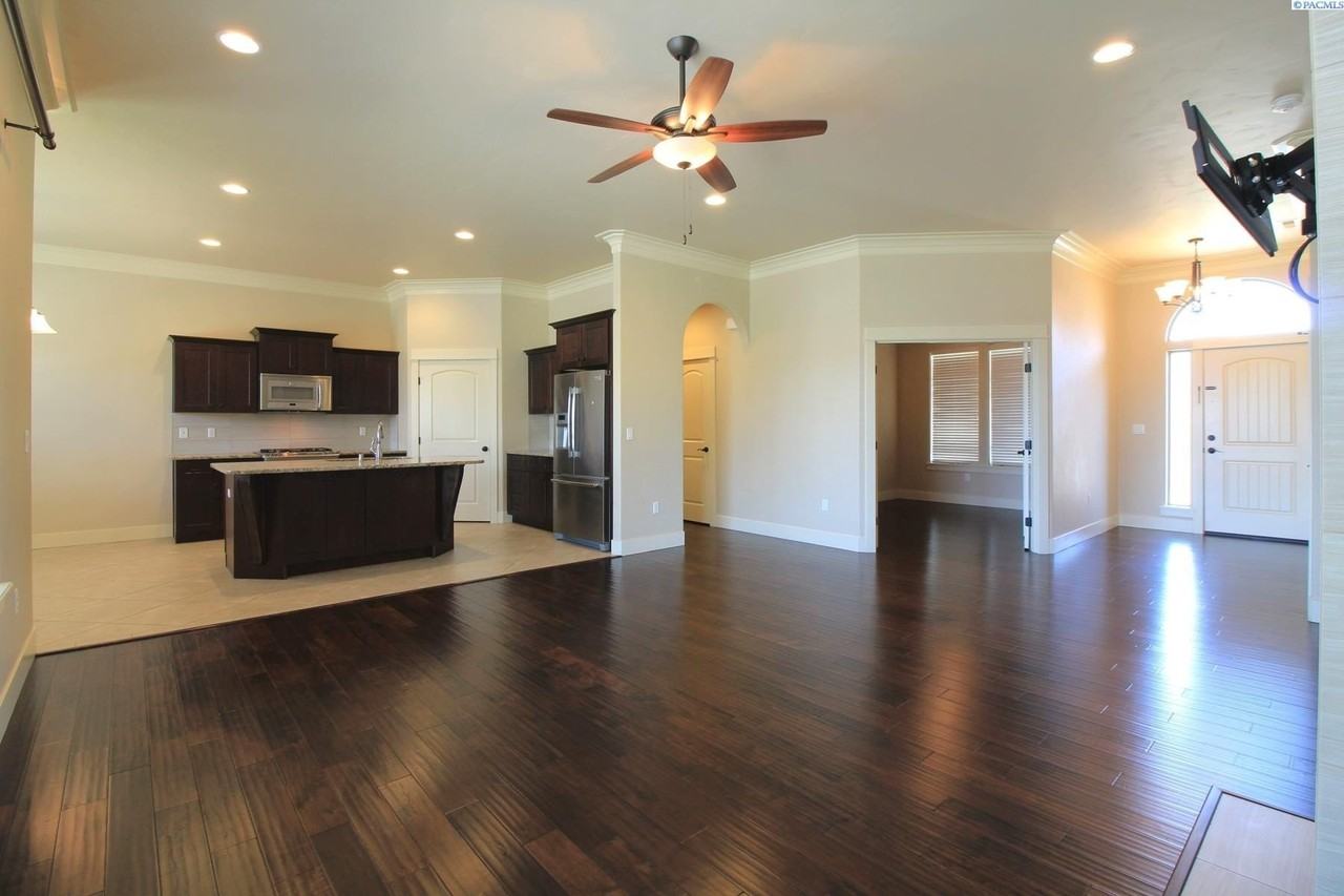 652 Punkie Ln - Photo 6 of 15