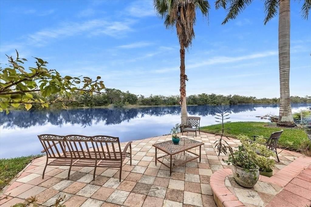 20231 Nw 10th St - Photo 5 of 8