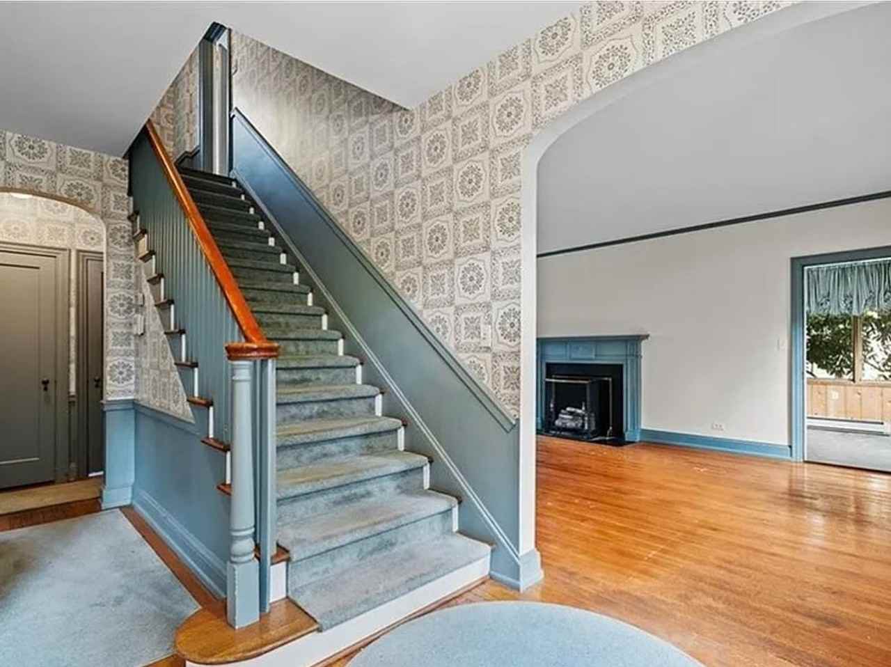 703 Woodland Dr - Photo 3 of 20