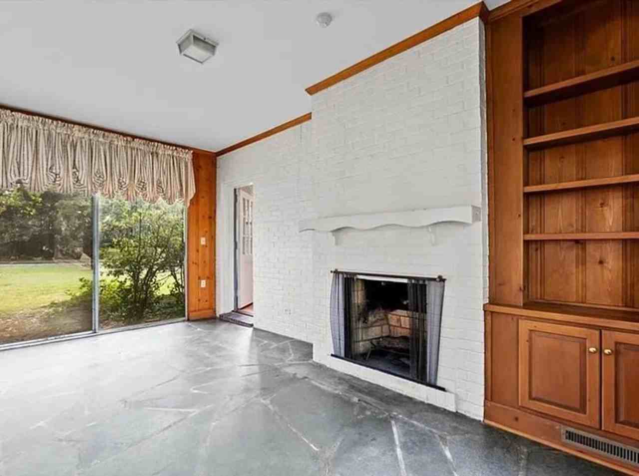 703 Woodland Dr - Photo 6 of 20