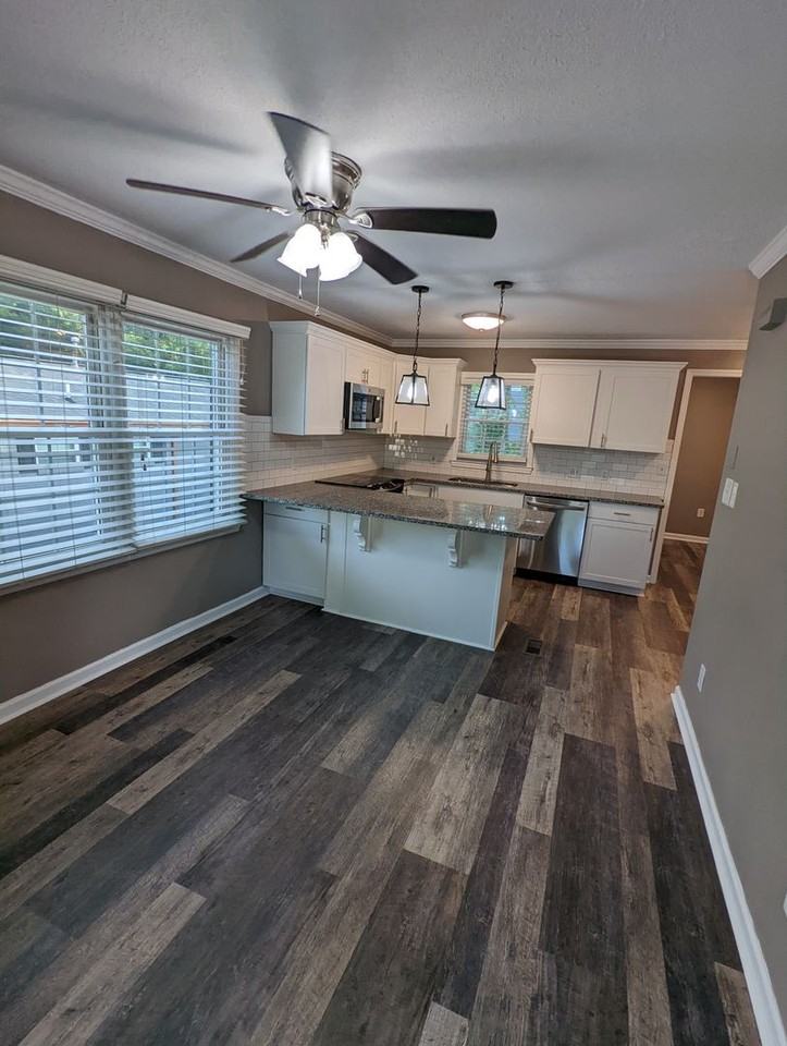 Frost Garden Apartments - Photo 3 of 23