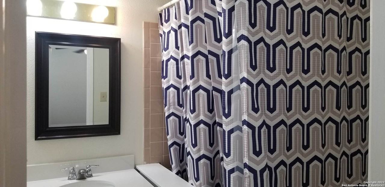 8435 Forest Ridge Dr - Photo 6 of 11