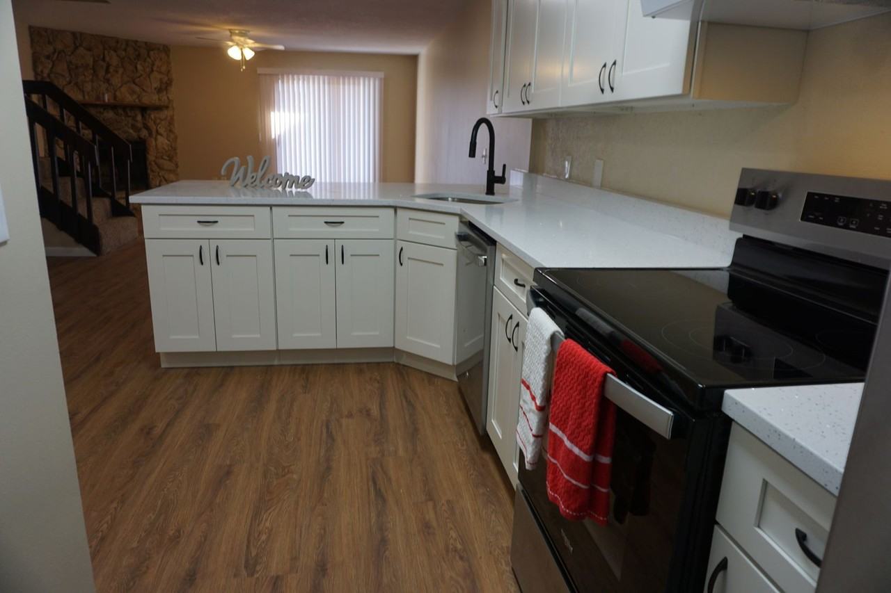 4266 Windergate Dr - Photo 6 of 16